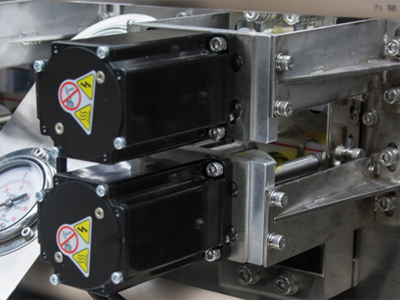 中尺寸玻璃平板清洗機-EWD800KLQ